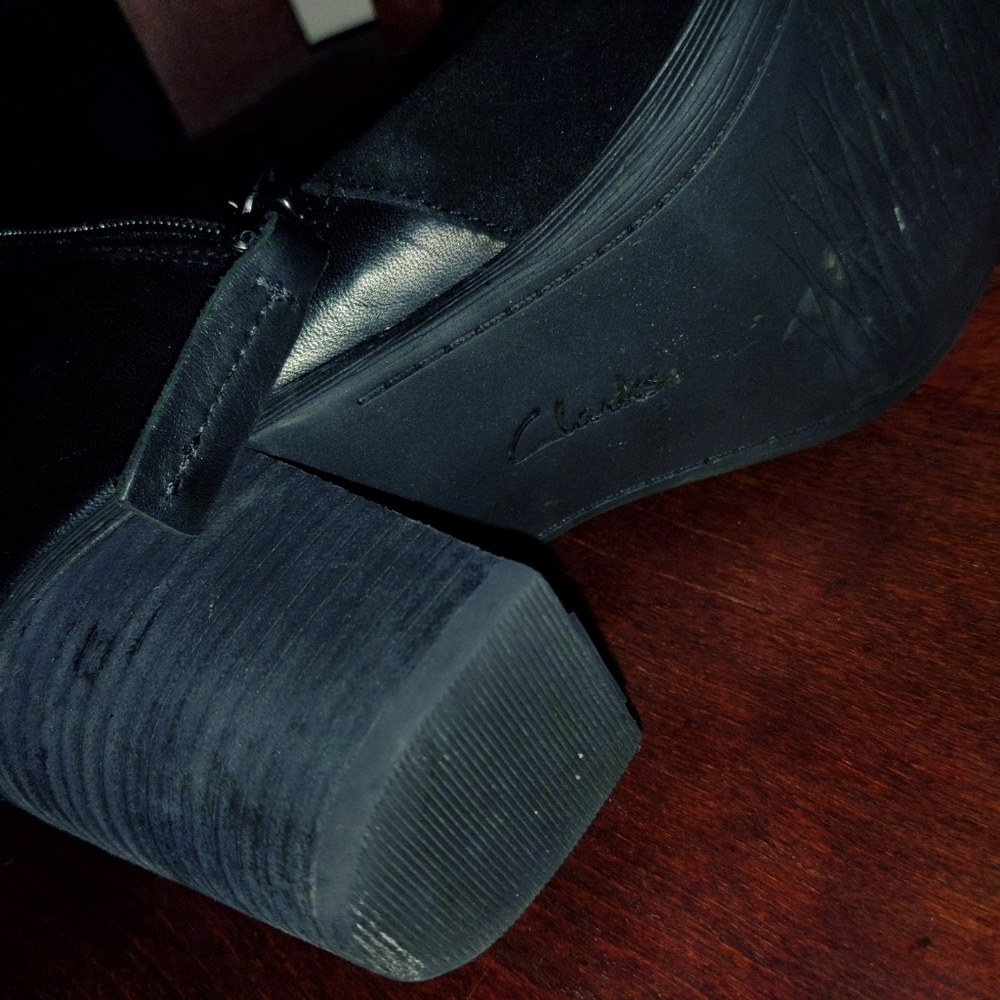 Clark's Artisan ankle boots - Picture 6 of 10